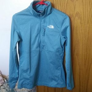 Small North Face long sleeve top